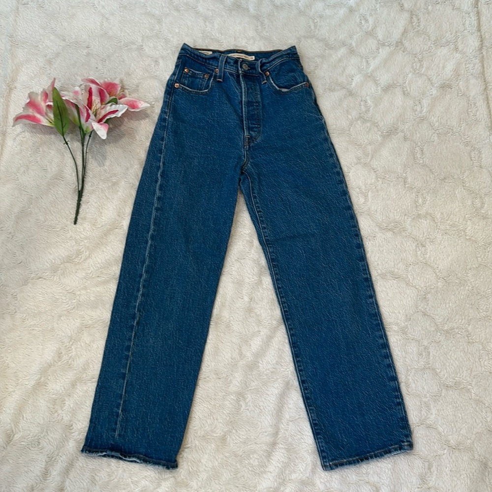 Levi’s Premium Ribcage Straight Ankle Blue Jeans - Distressed Hemlines, Size 23